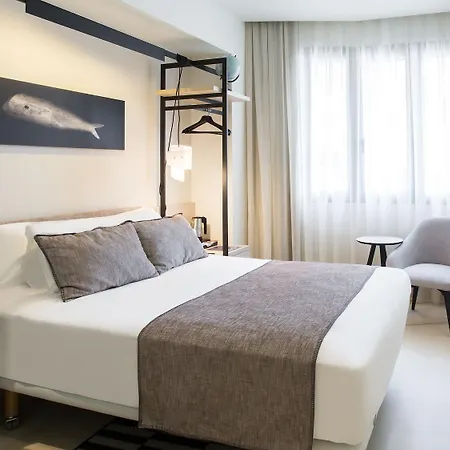 Denit Hotell 3*