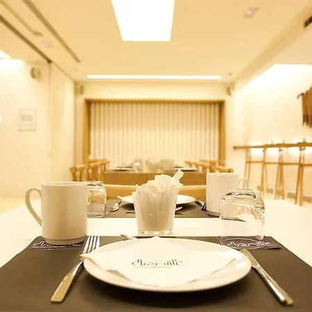 酒店 德尼特巴塞罗那酒店
