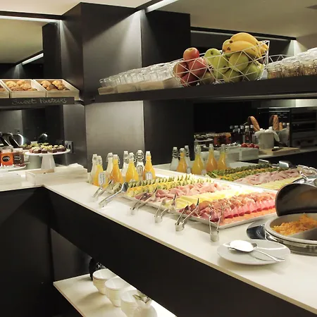 Hotel Denit 3*
