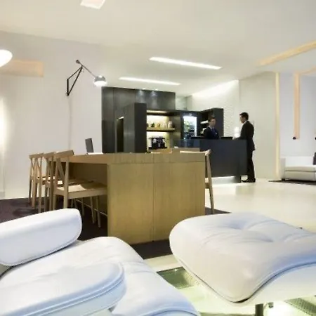 Denit Hotell
