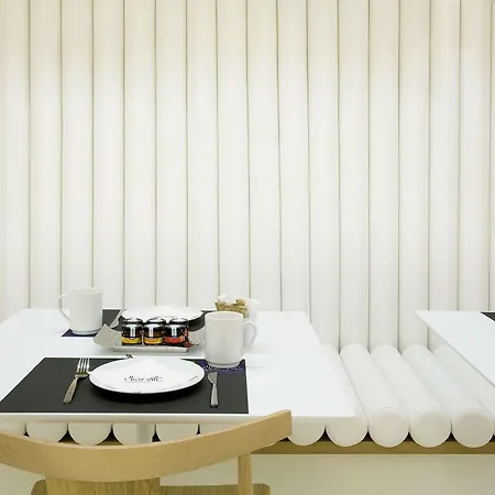 Denit Hotell