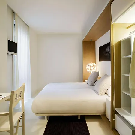 Hotel Denit 3*